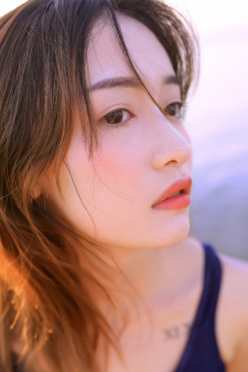 千山暮雪片花